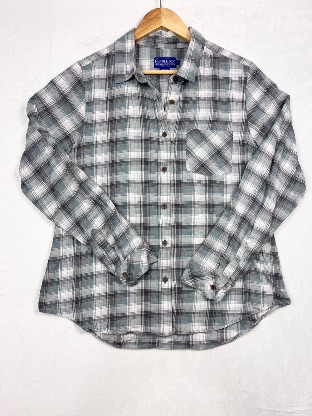 Pendleton Plaid Flannel 100% Cotton Button Down Shirt Gray White Size Large